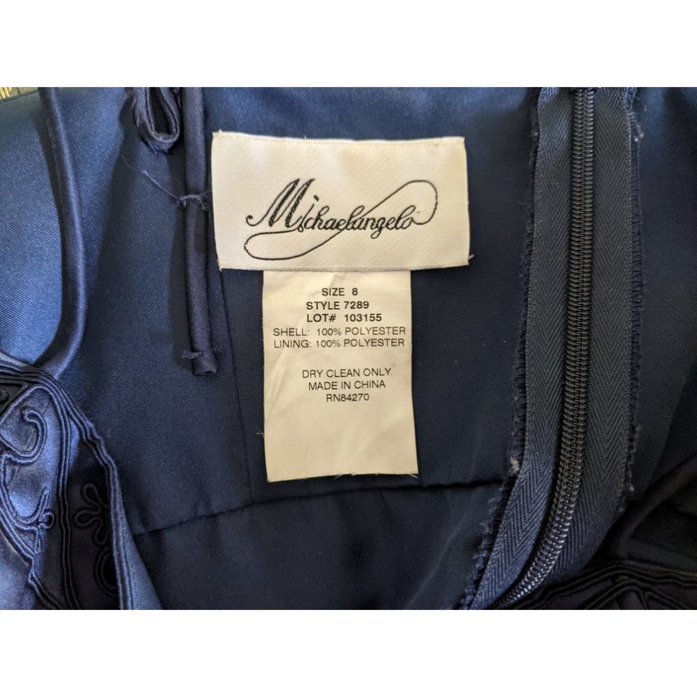 David's Bridal Michealangelo Navy Bridesmaid Dress - Picture 4 of 4